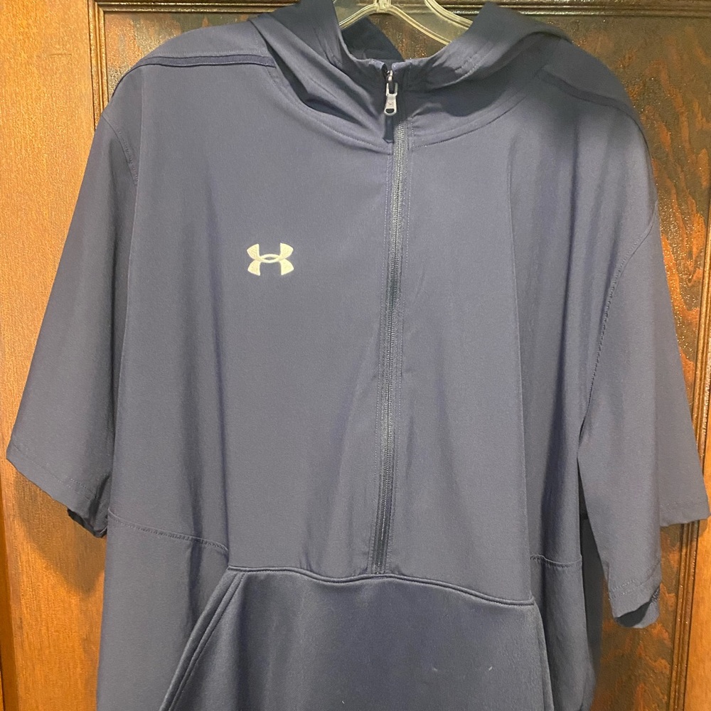Under Armour Short sleeve sweatshirt